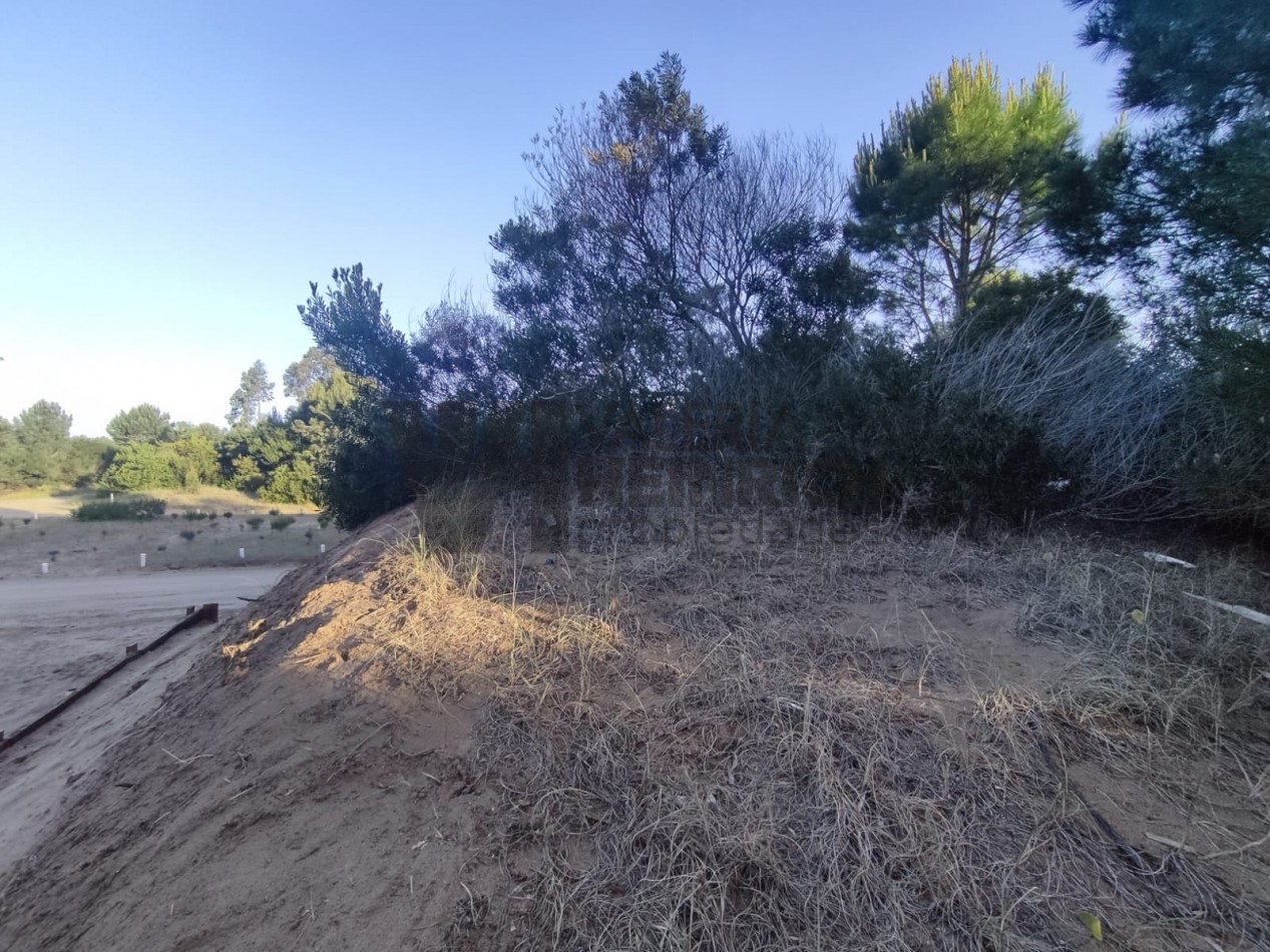 Venta lote Costa Esmeralda Senderos 3 Fondo libre