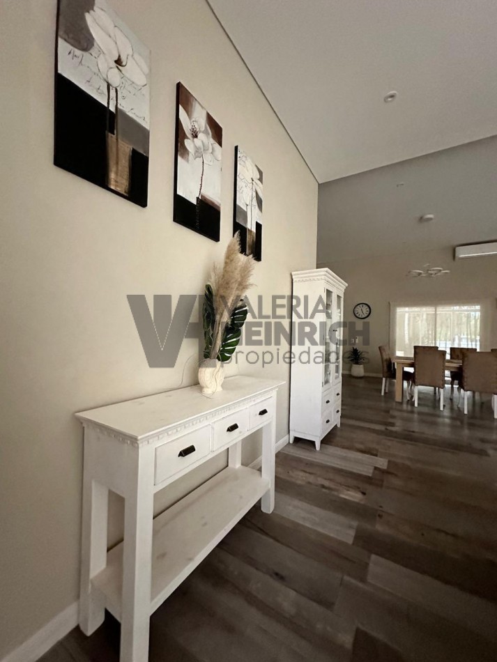 Venta casa en Costa Esmeralda 