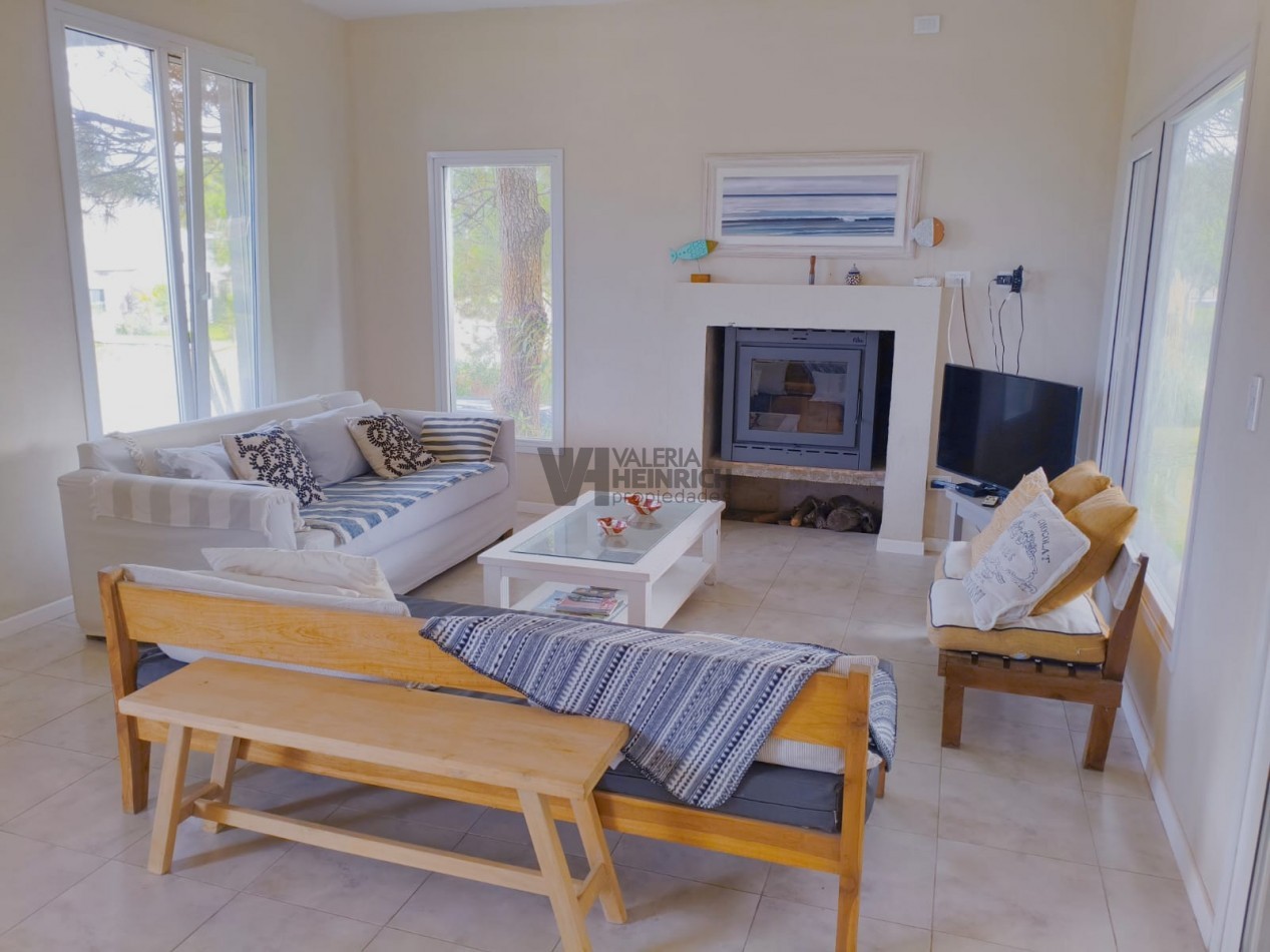 Venta casa Costa Esmeralda Ecuestre. gas natural