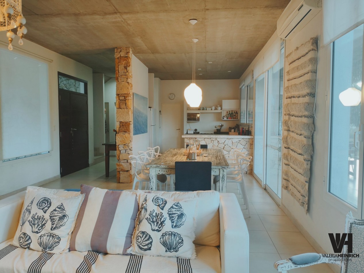 casa Villarobles venta laguna 4 dorm.  oportunidad 