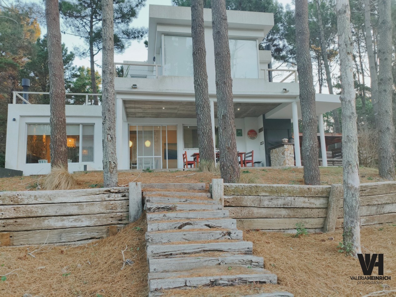 casa Villarobles venta laguna 4 dorm.  oportunidad 