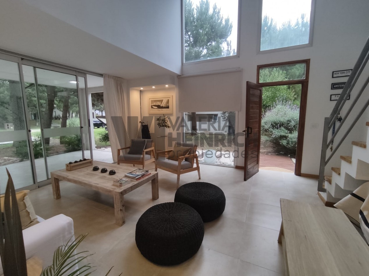 Alquiler casa Costa Esmeralda Residencial 