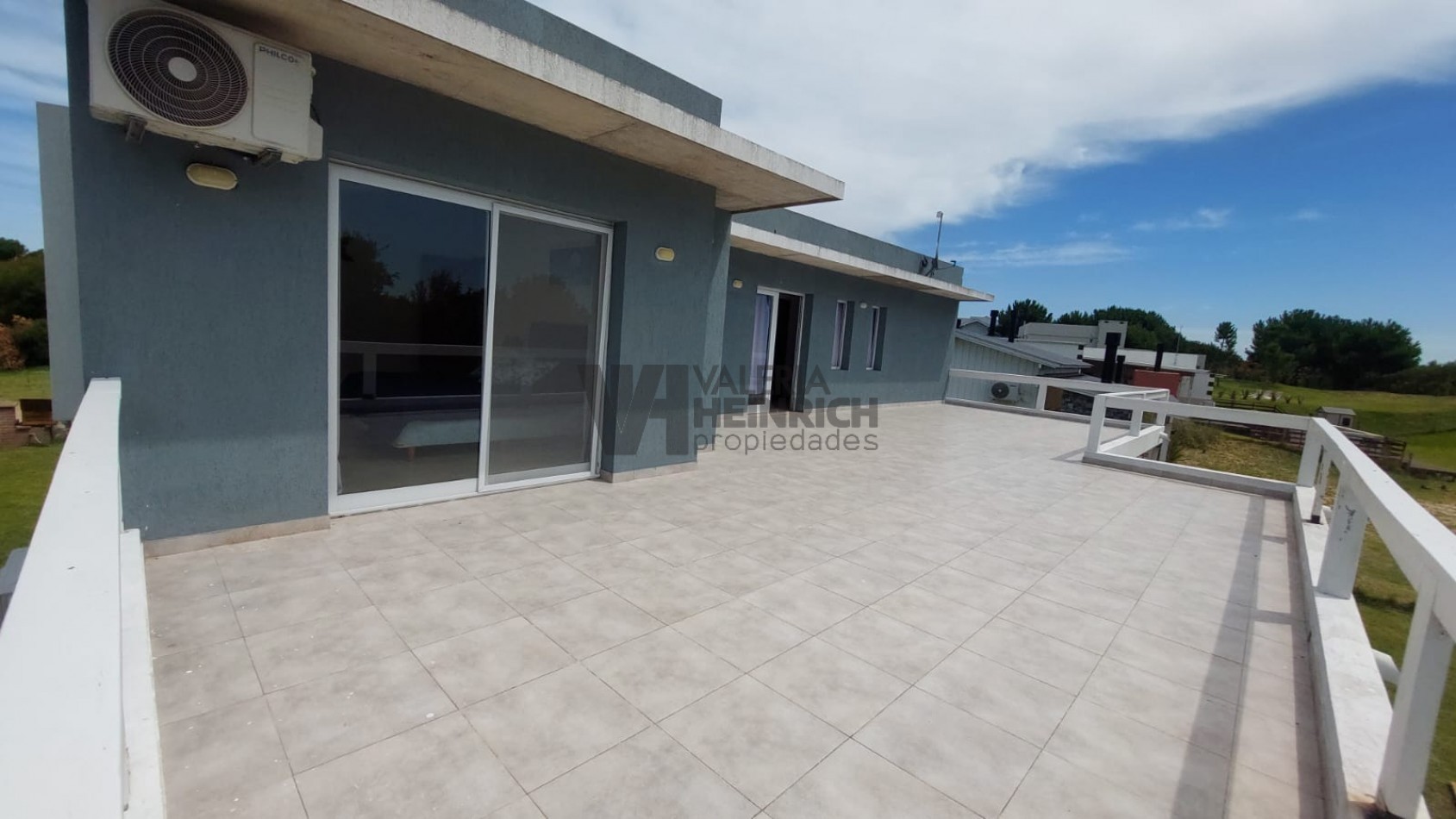 Casa alquiler Costa Esmeralda golf 10 personas