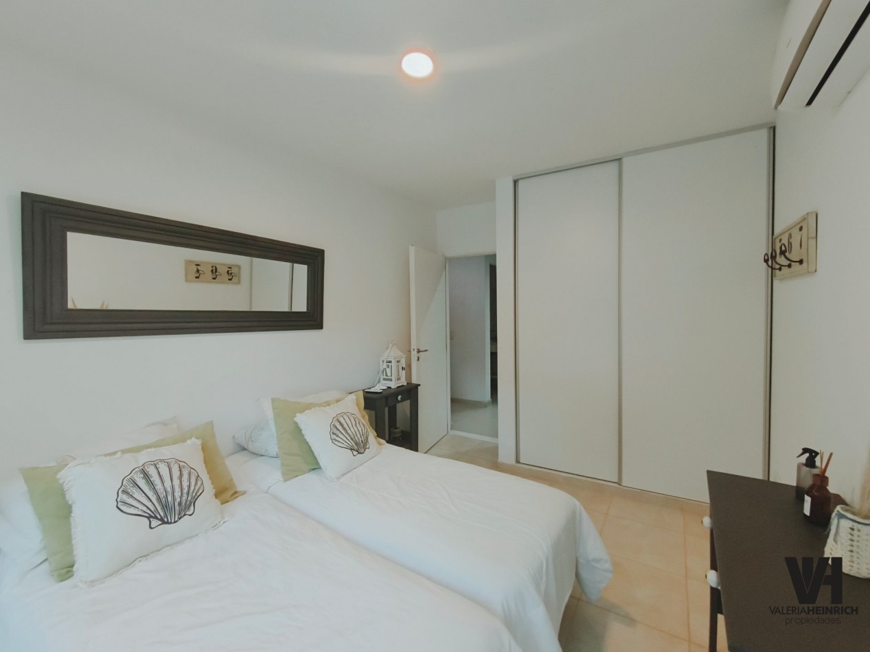casa Villarobles venta laguna 4 dorm.  oportunidad 