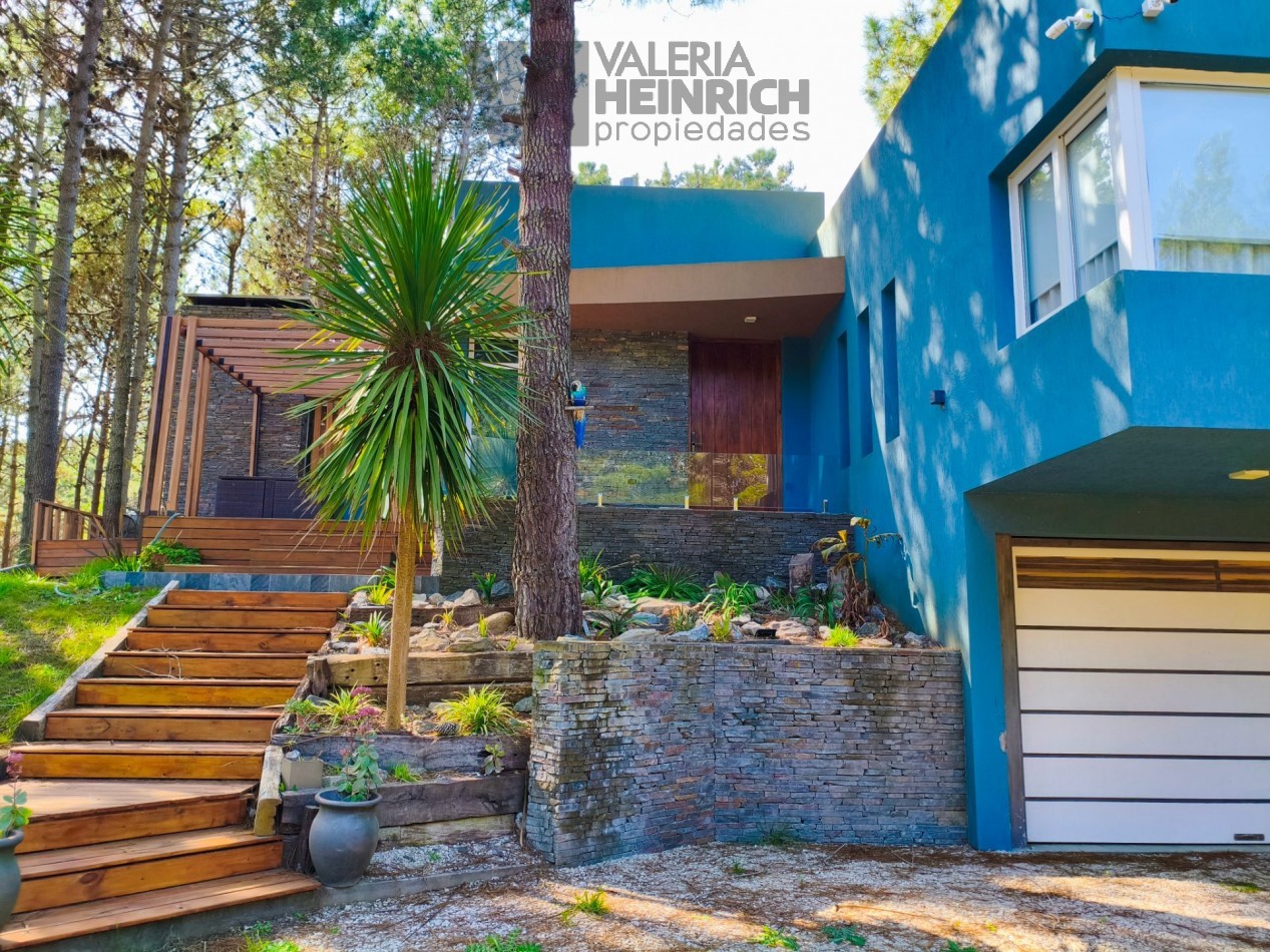 Casa alquiler en Villarobles bosque mar barrio cerrado