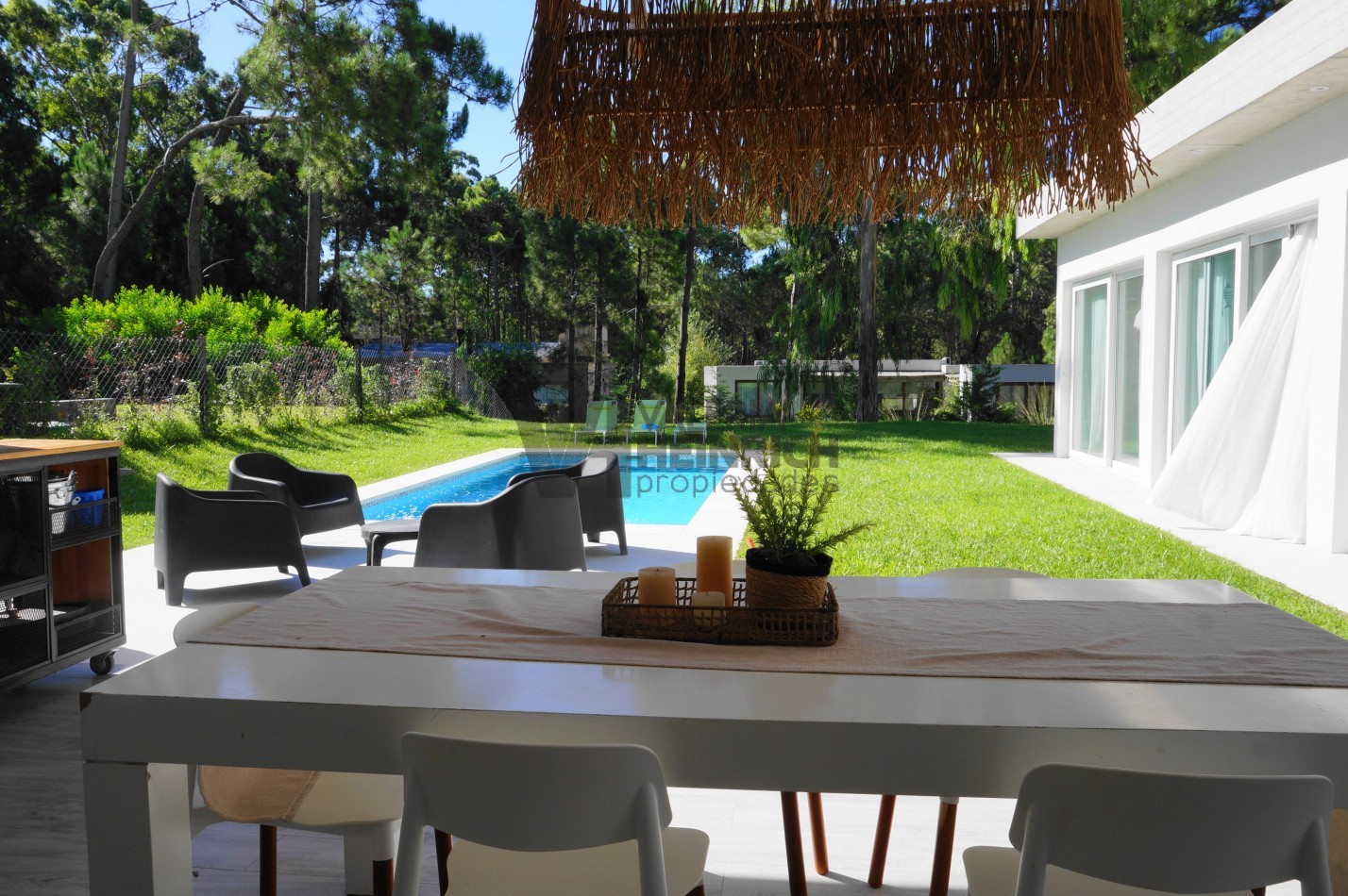 Casa en venta en barrio Alamos Pinamar