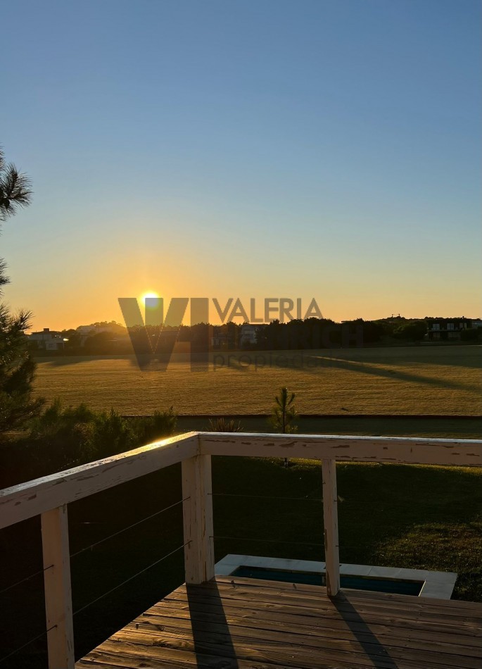 Venta Casa en Costa Esmeralda Ecuestre cancha de polo