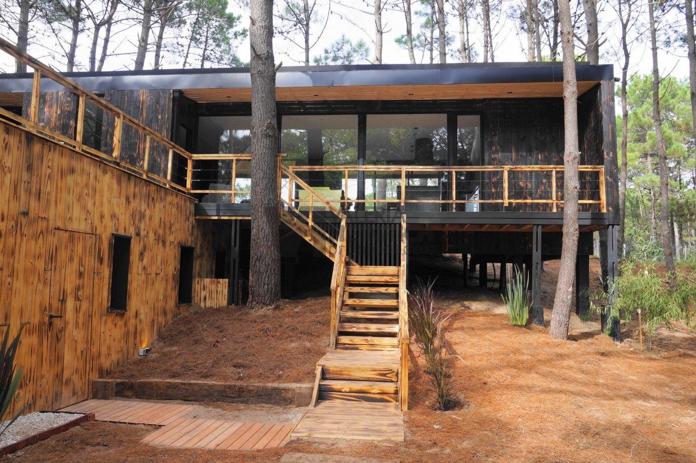 Alquiler Villa Robles Villarobles a 19 km de Pinamar barrio cerrado playa