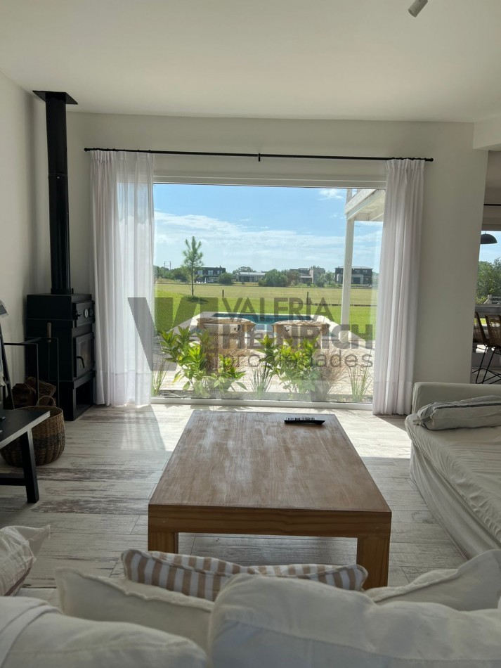 Venta Casa en Costa Esmeralda Ecuestre cancha de polo