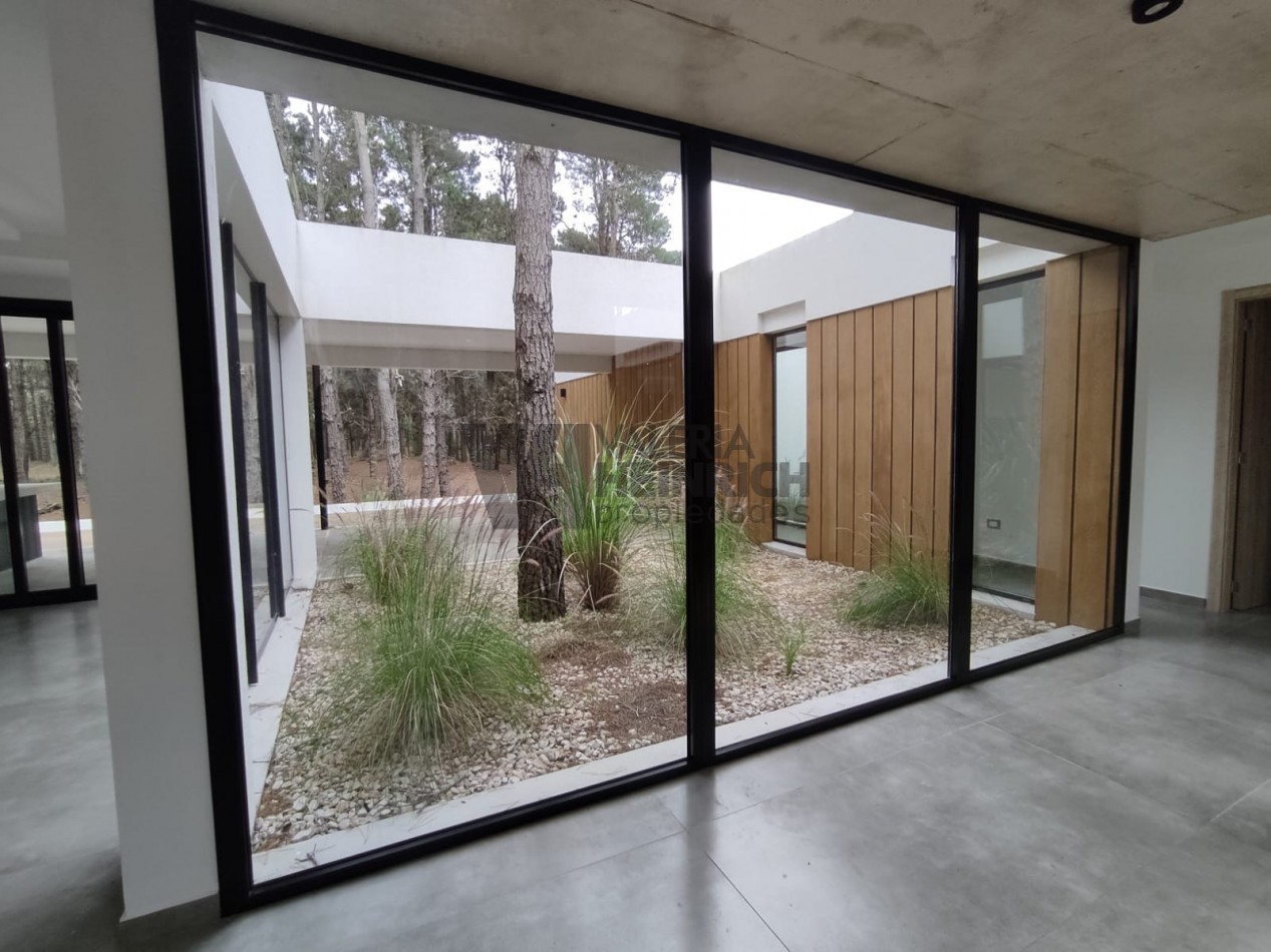 Venta de casa en Villarobles La Costa 