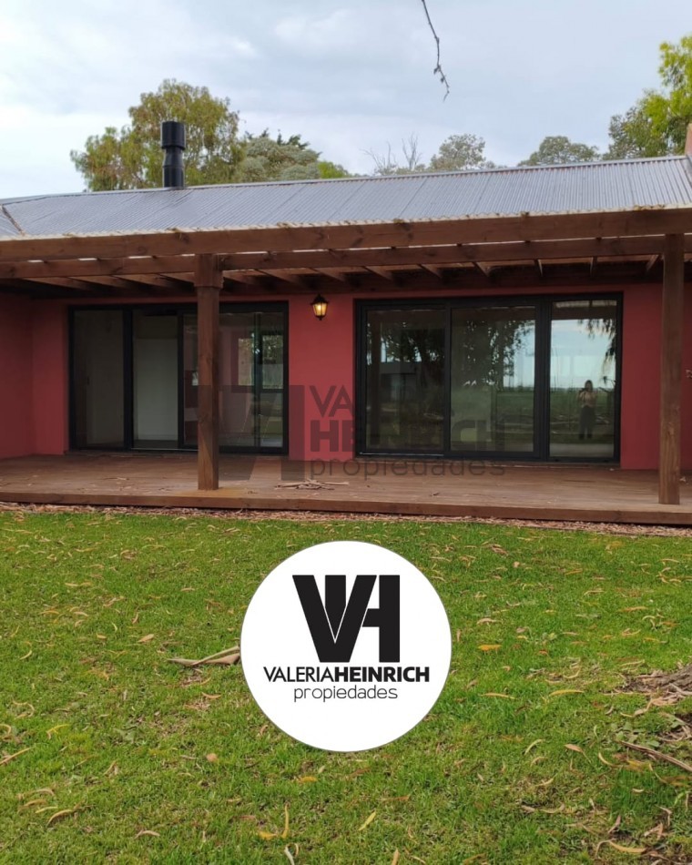 Casa en venta estilo campo costa esmeralda deportiva