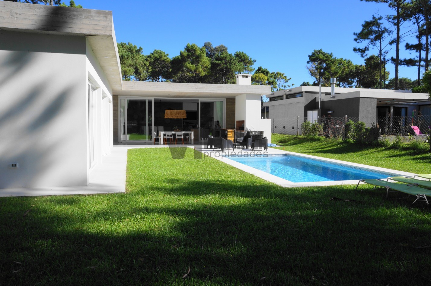 Casa en venta en barrio Alamos Pinamar