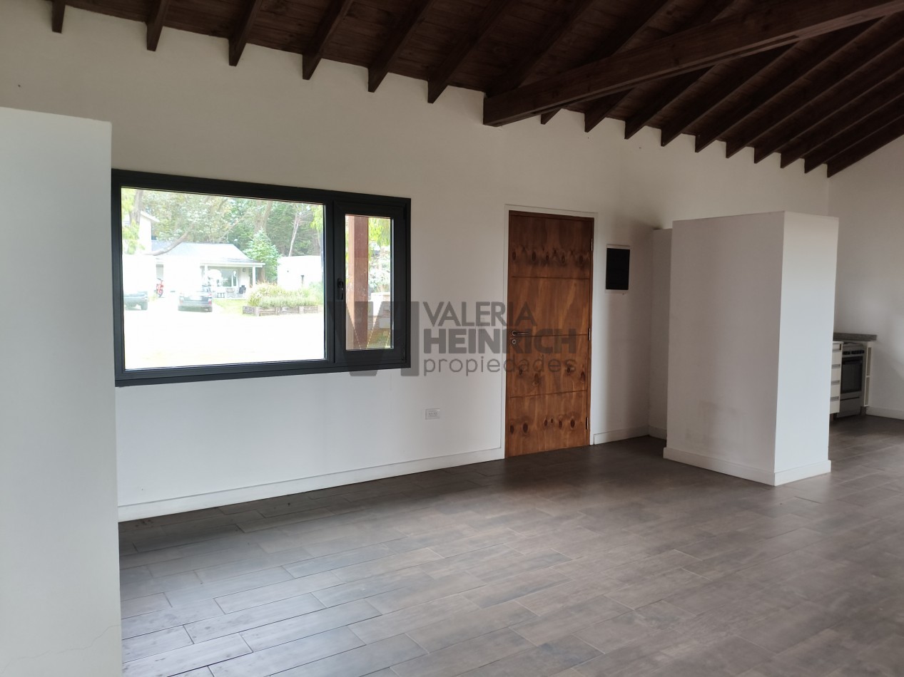 Casa en venta estilo campo costa esmeralda deportiva