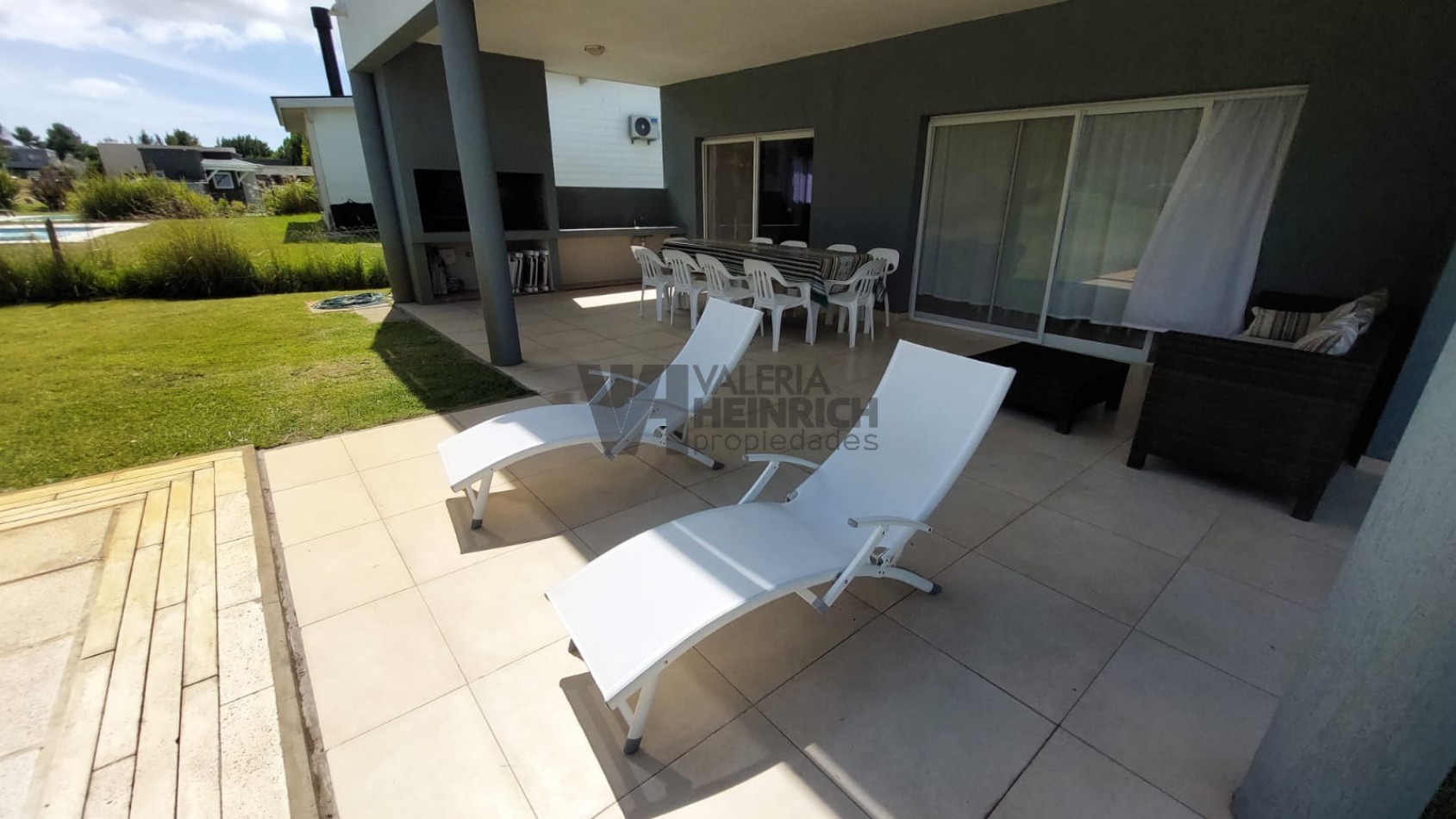 Casa alquiler Costa Esmeralda golf 10 personas