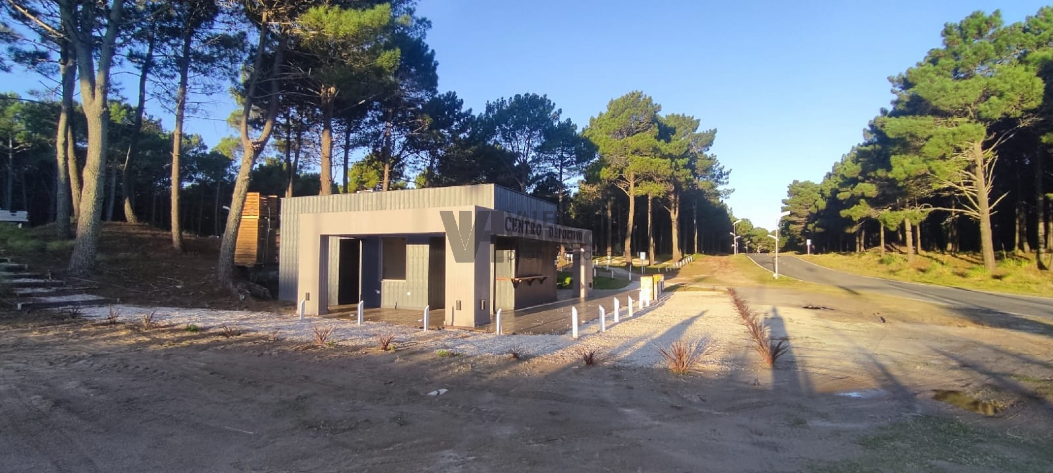 CASA EN VENTA EN VILLAROBLES PARTIDO DE LA COSTA 