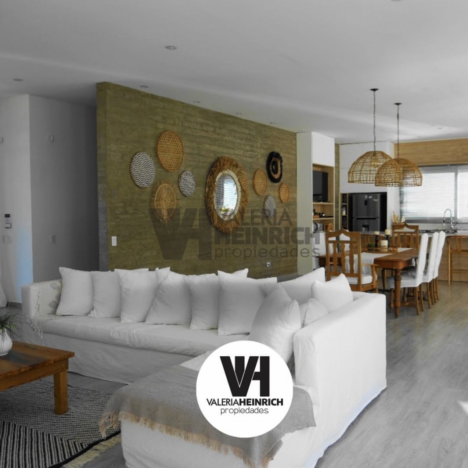 Casa en venta en barrio Alamos Pinamar