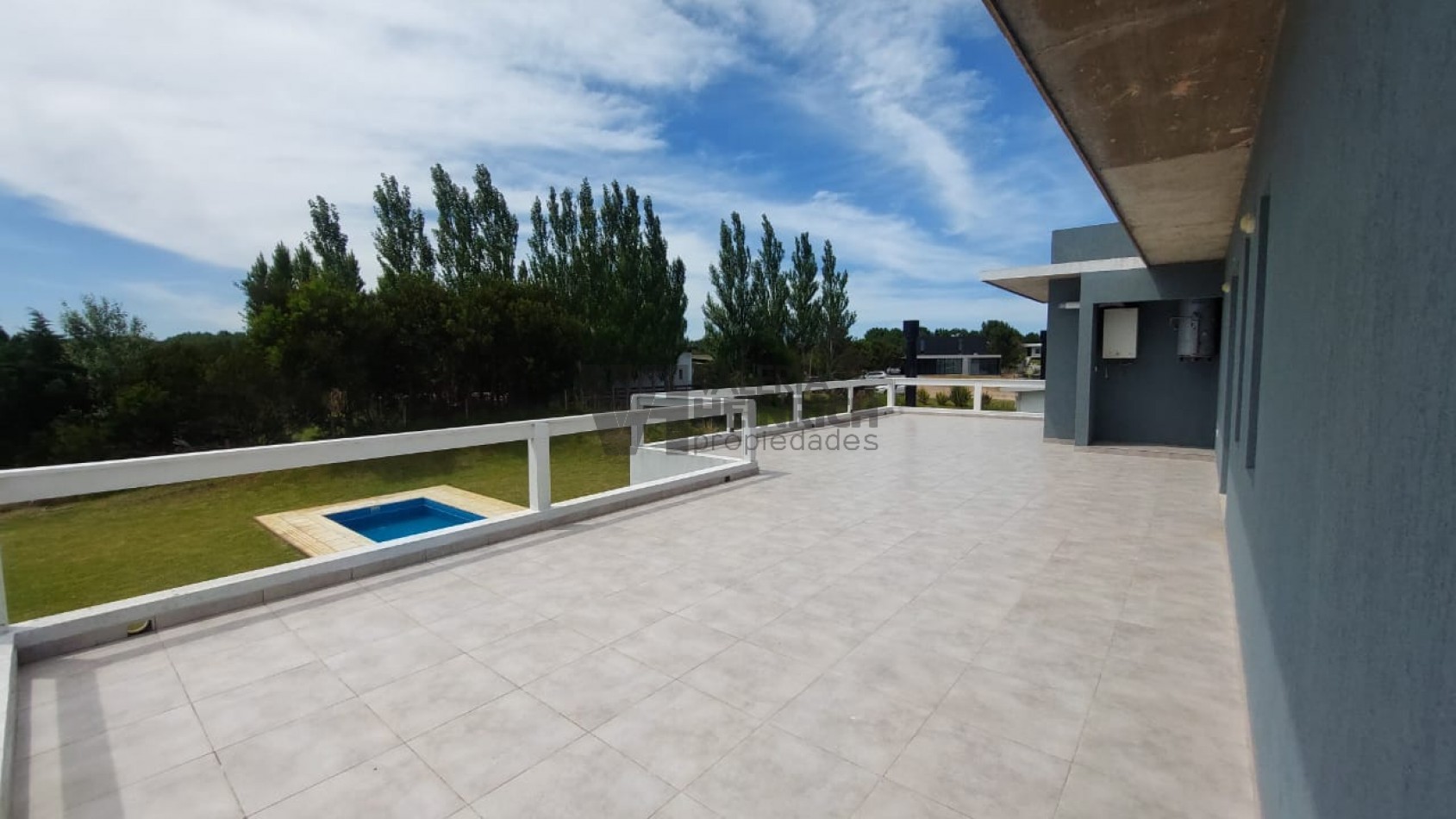 Casa alquiler Costa Esmeralda golf 10 personas