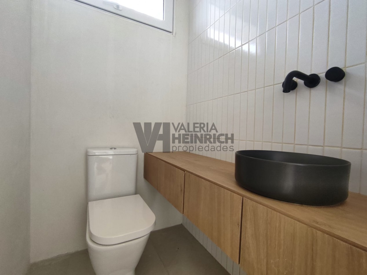 CASA EN VENTA COSTA ESMERALDA SEND 3 DISEÑO 