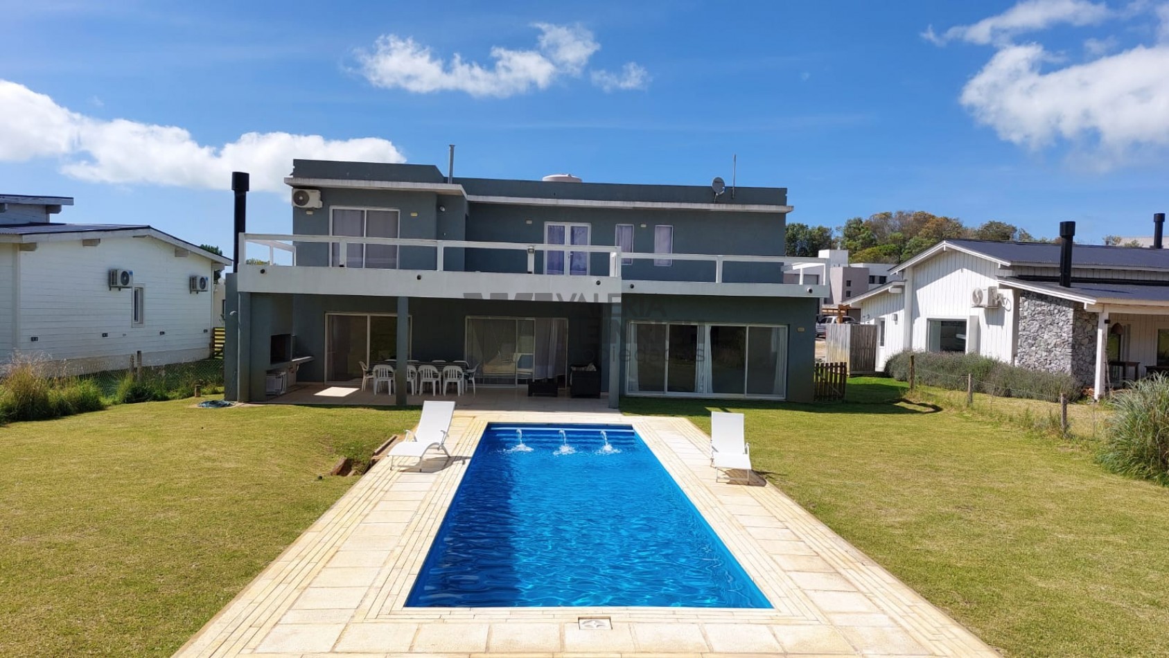 Casa alquiler Costa Esmeralda golf 10 personas