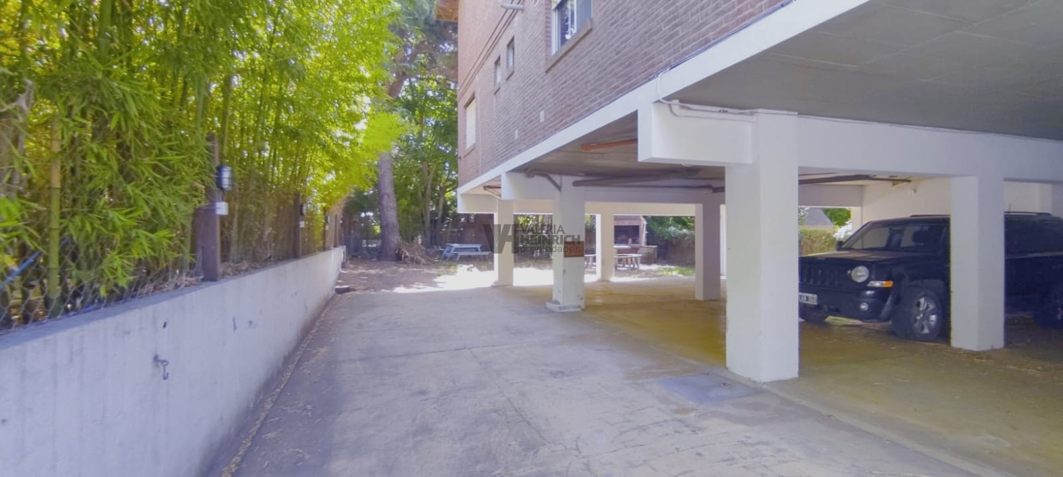 Venta departamento Ostende mar Robette cochera oportunidad