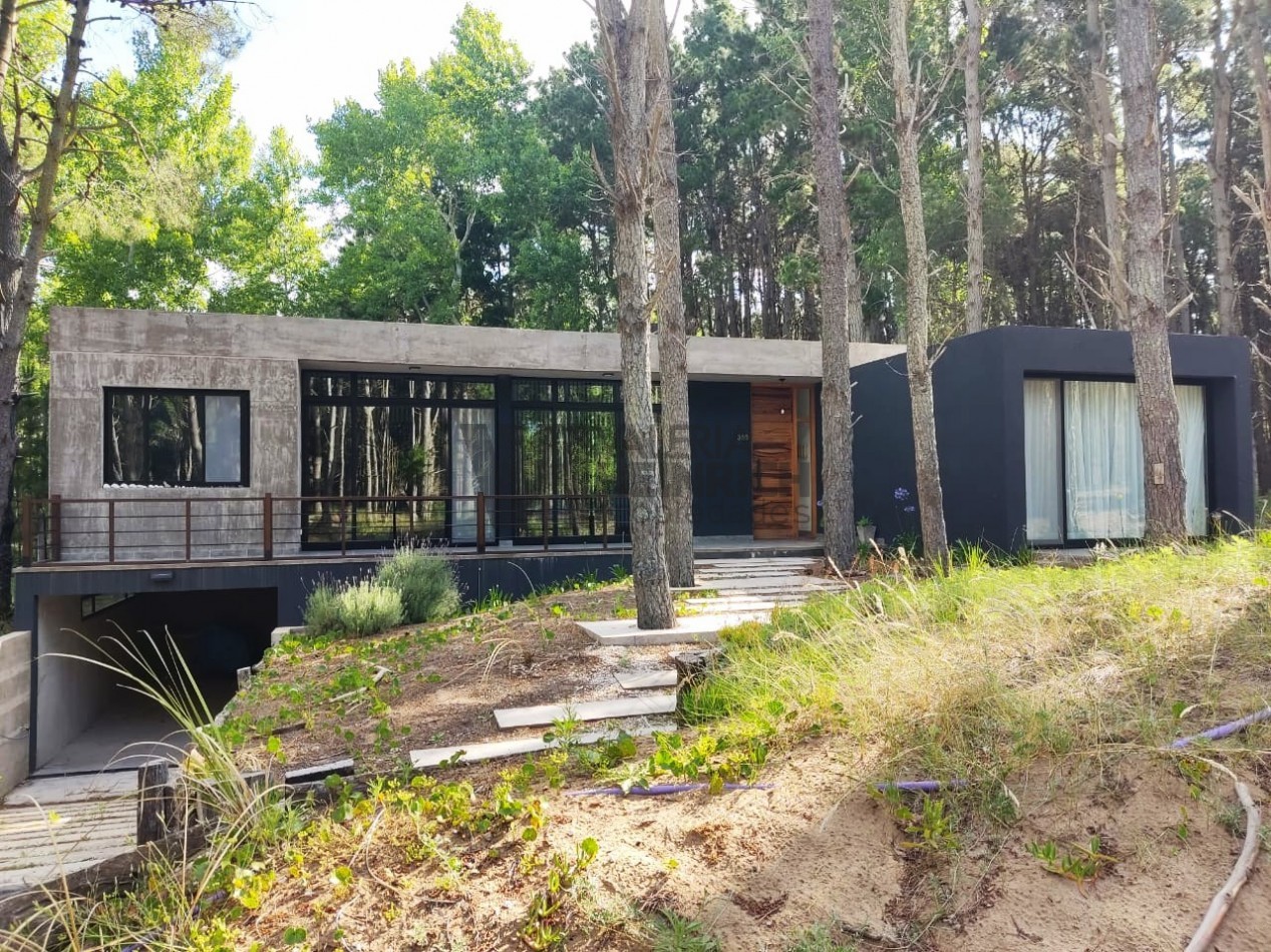 ALQUILER CASA VILLAROBLES COSTA ESMERALDA PINAMAR