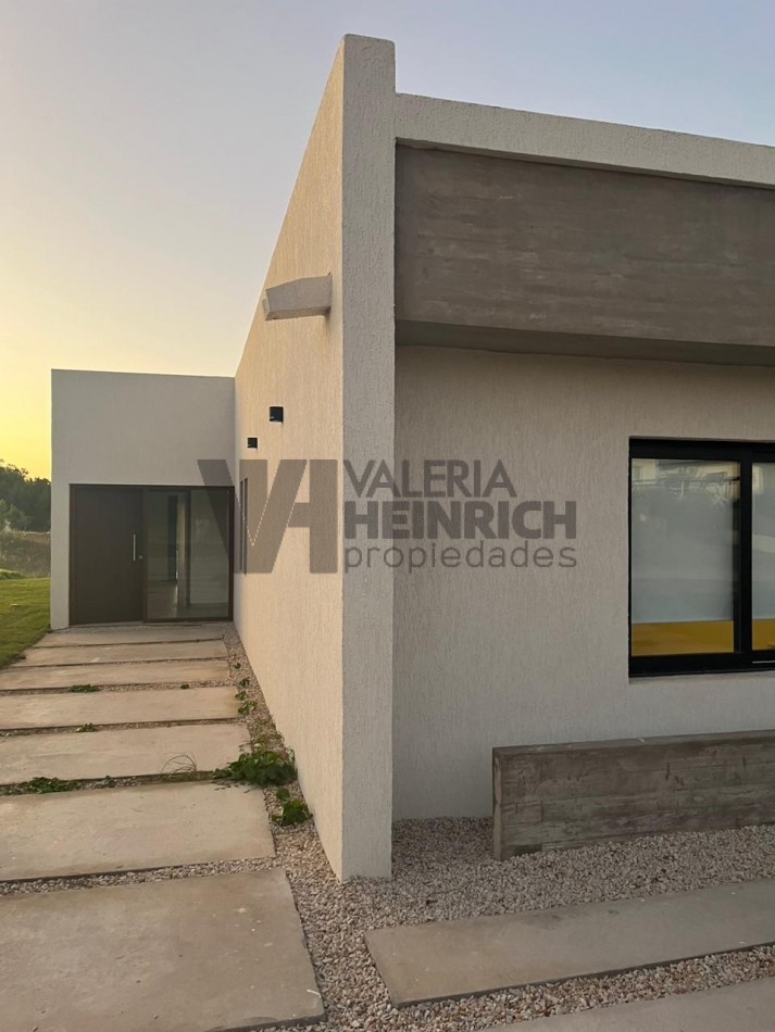 Venta de casa Costa Esmeralda Deportiva piscina 