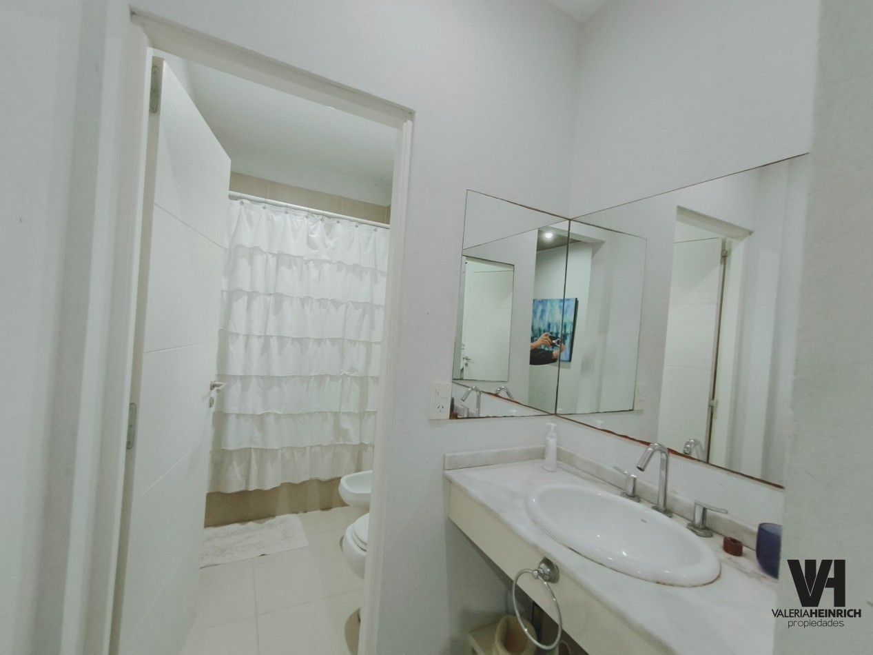 casa Villarobles venta laguna 4 dorm.  oportunidad 
