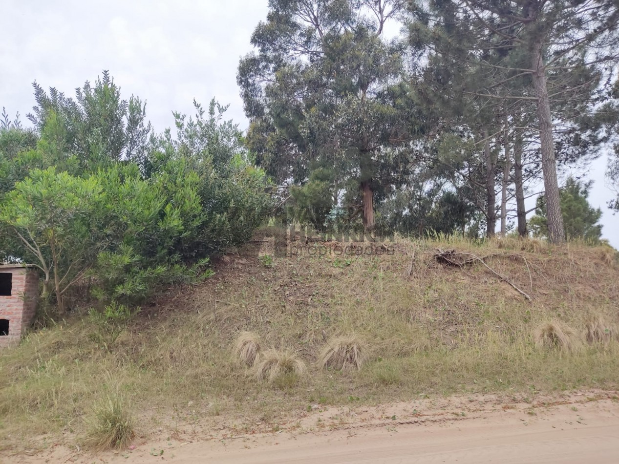 Venta lote Costa Esmeralda Senderos 3 al 300