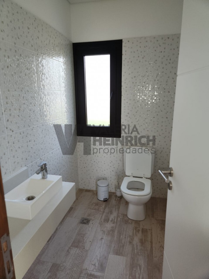 Venta de casa Costa Esmeralda Deportiva piscina 