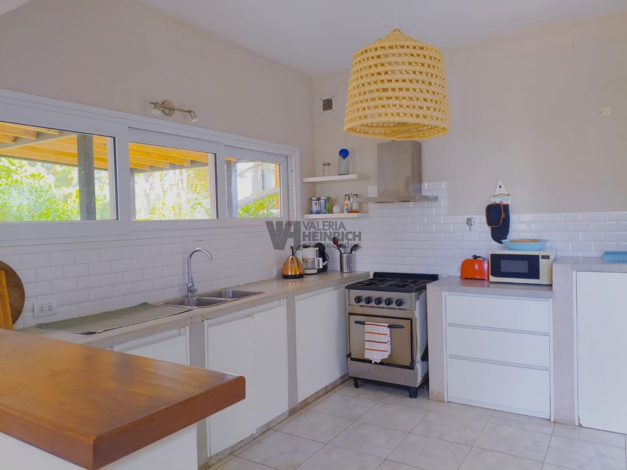 Venta casa Costa Esmeralda Ecuestre. gas natural