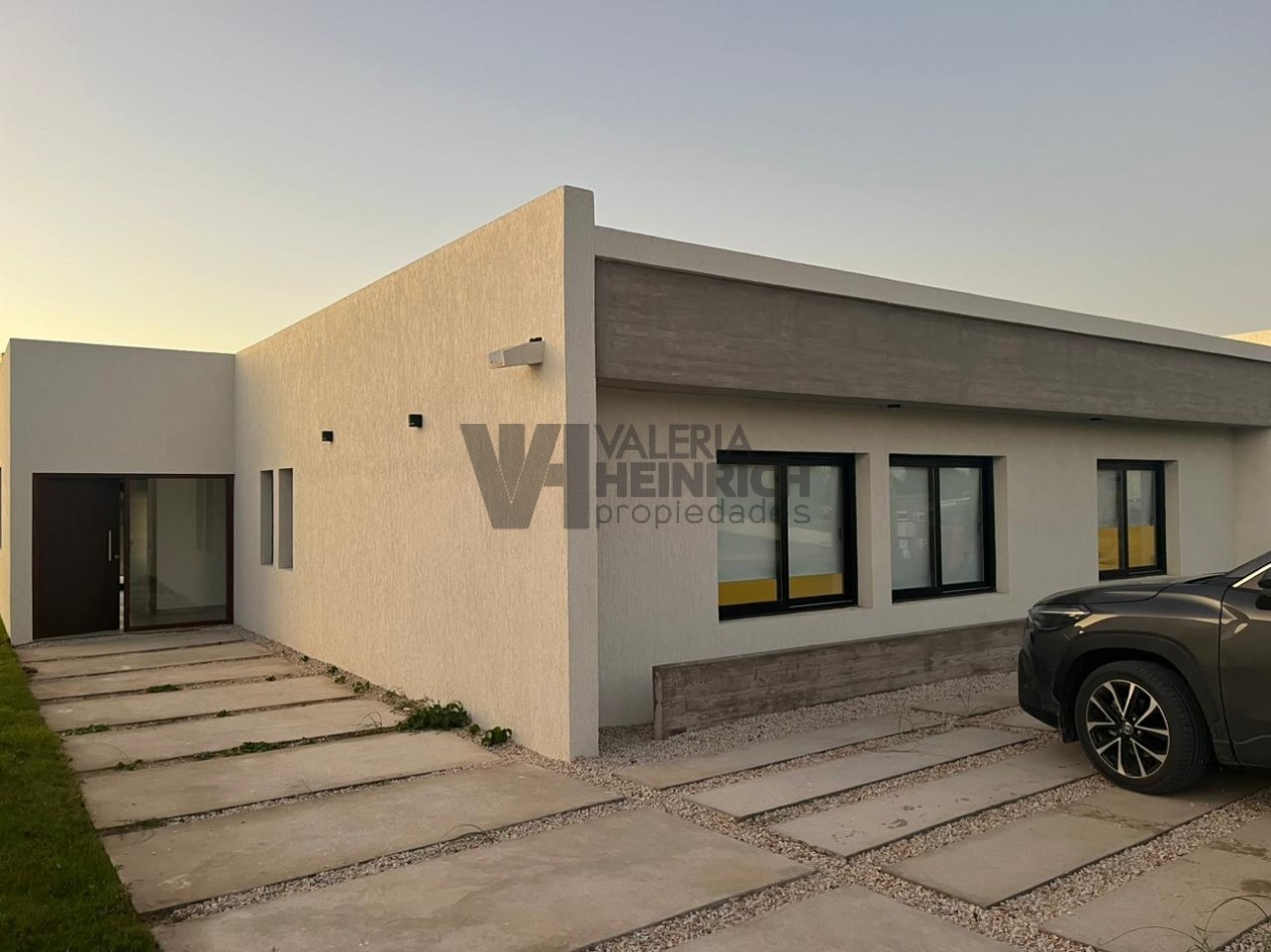 Alquiler casa Costa Esmeralda Deportiva piscina 6p