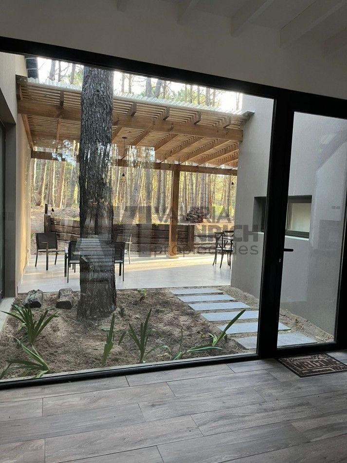 Alquiler  y venta casa Villarobles Brisas 3 dorm