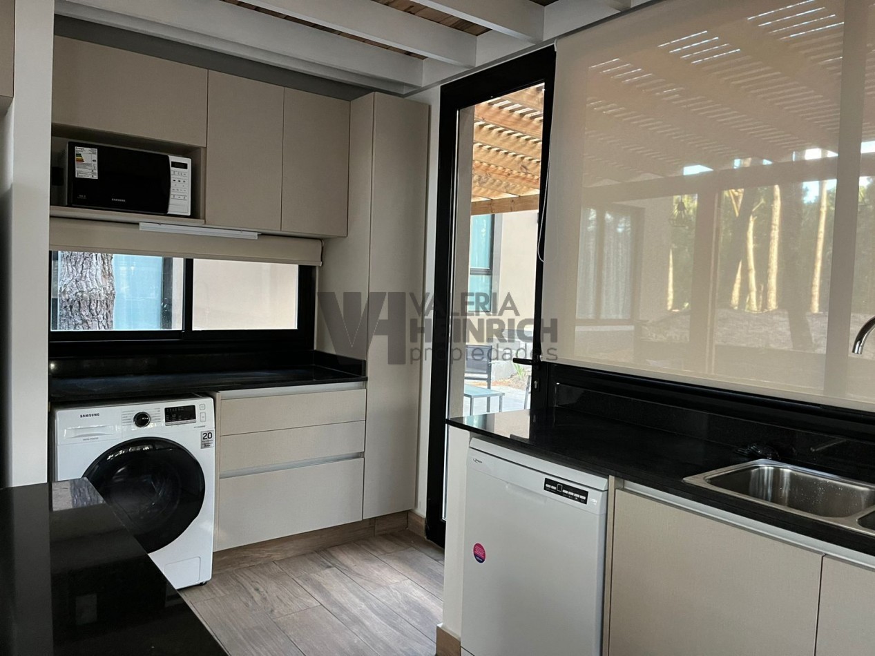 Alquiler  y venta casa Villarobles Brisas 3 dorm