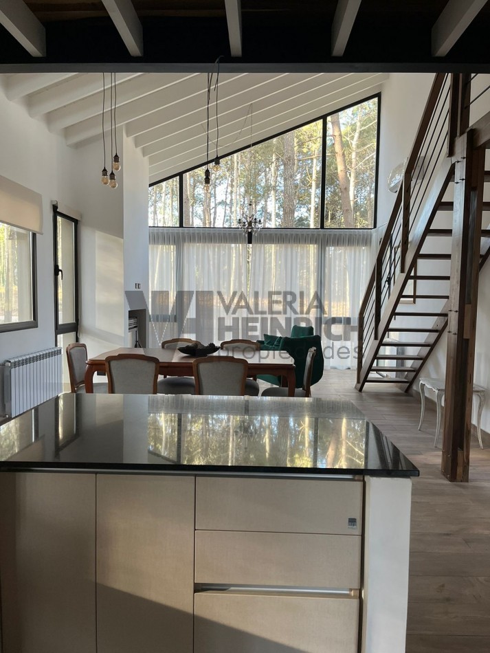 Alquiler  y venta casa Villarobles Brisas 3 dorm