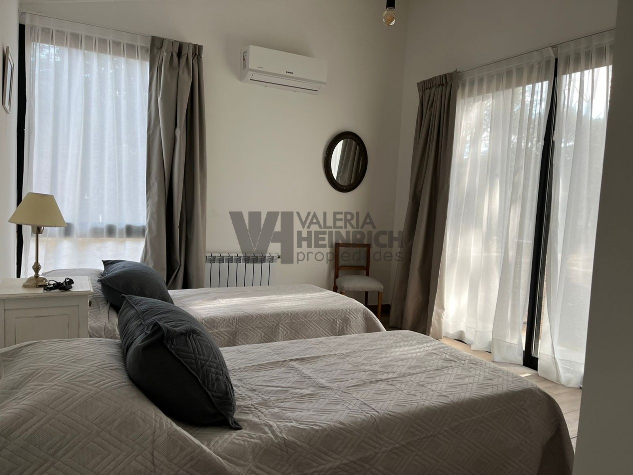 Alquiler  y venta casa Villarobles Brisas 3 dorm
