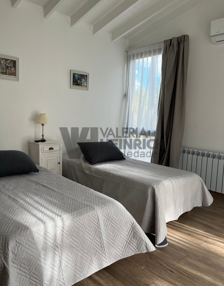 Alquiler  y venta casa Villarobles Brisas 3 dorm