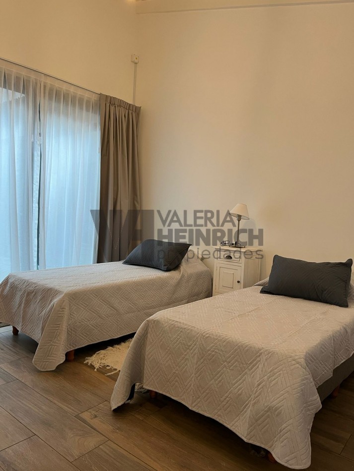 Alquiler  y venta casa Villarobles Brisas 3 dorm