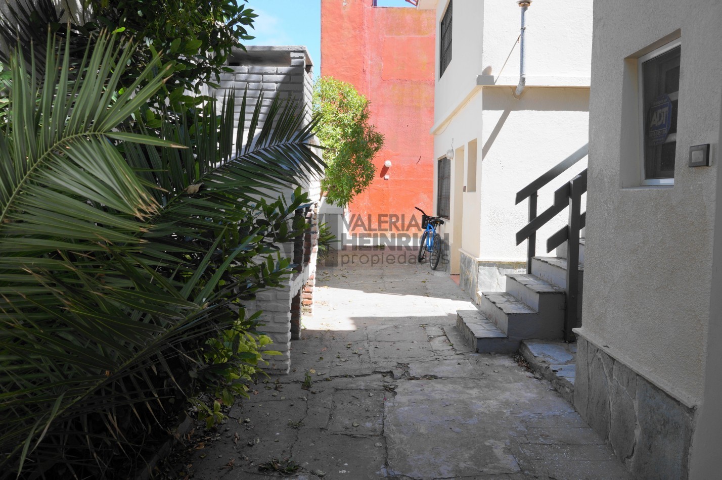 Venta Departamento Villa Gesell Sur 2 amb PB 1 cuadra del mar