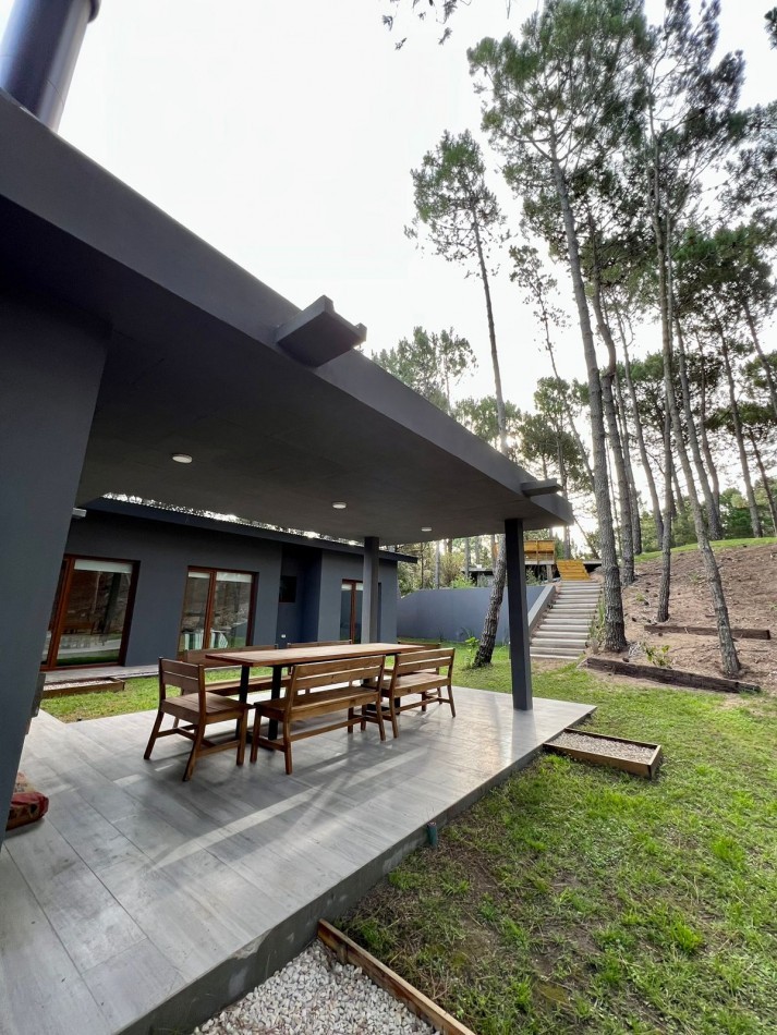 Casa en Venta Villarobles Pinamar piscina