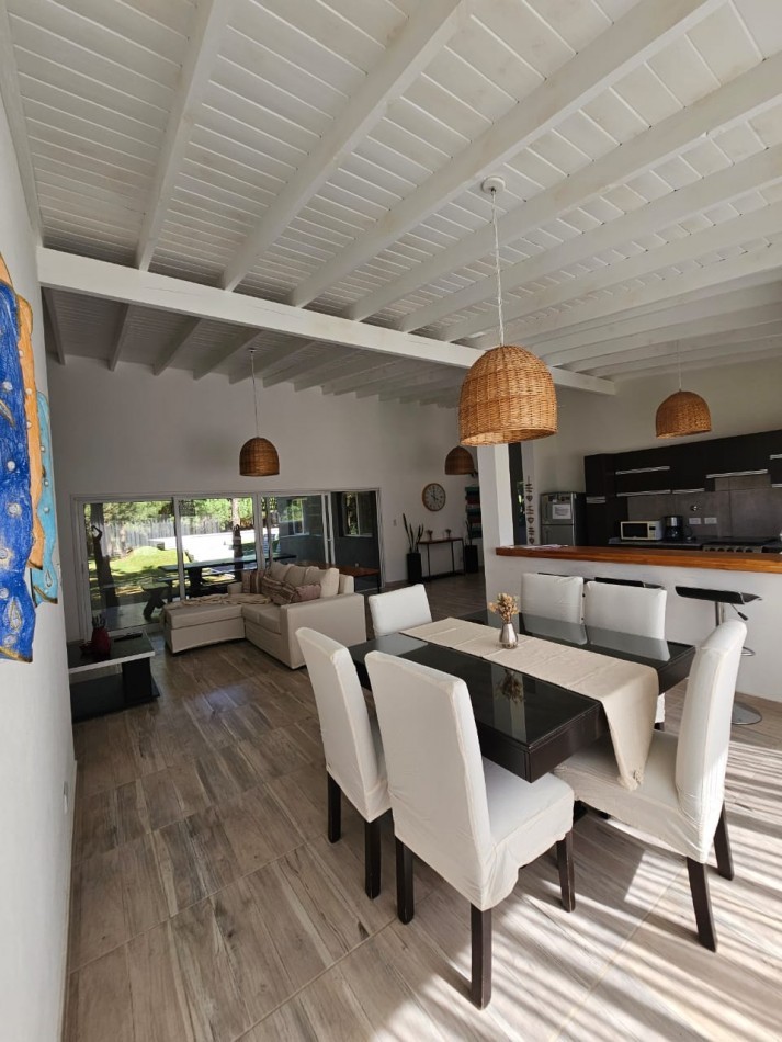 Casa en Costa Esmeralda Ecuestre 6 pax piscina
