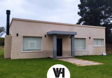 Venta casa Costa Esmeralda Senderos 3 4 ambientes
