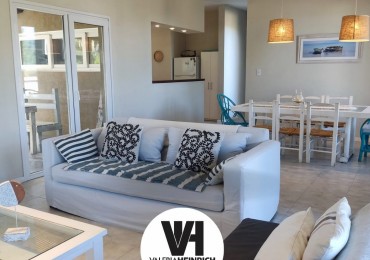 Casa En Venta  Costa Esmeralda Ecuestre. Con gas natural