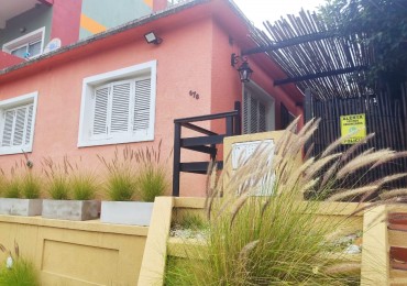 Casa en alquiler Ostende a 1 cuadra del mar 