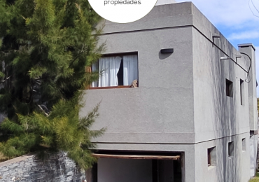 Venta casa Costa Esmeralda Residencial fondo libre piscina oportunidad