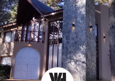 Casa en venta Carilo Pinamar gas natural oportunidad