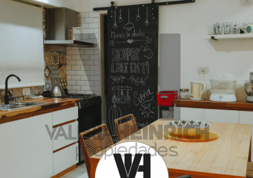 Venta departamento cerca del mar, mar de Ostende, 3 amb. cochera oportunidad permuta