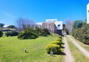 Casa Alquiler Carilo cerca del mar