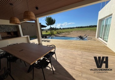 Alquiler Costa Esmeralda casa Ecuestre 8 pax. 