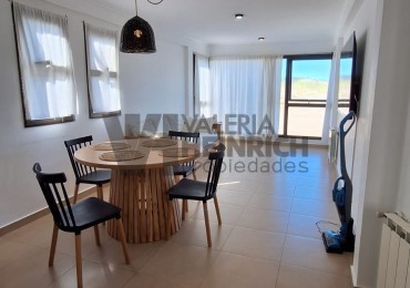 Departamento en venta frente al mar. Villa Gesell sur 2 ambientes