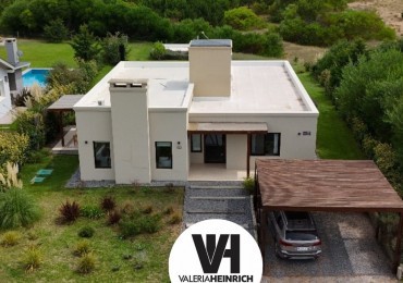 Casa en venta Costa Esmeralda, golf 1 fondo libre